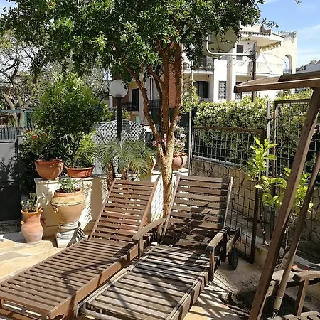 Oda ve Kahvaltı Il Giardino Dei Limoni Aci Castello